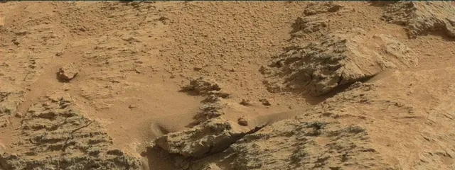 Sol 303: Mast Camera (Mastcam)