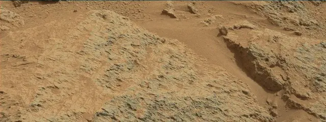 Sol 303: Mast Camera (Mastcam)