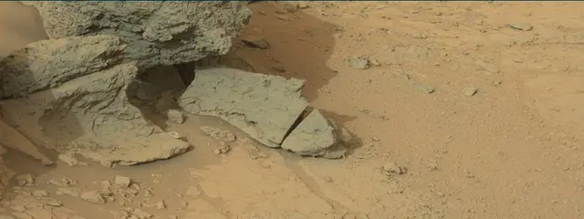Sol 305: Mast Camera (Mastcam)
