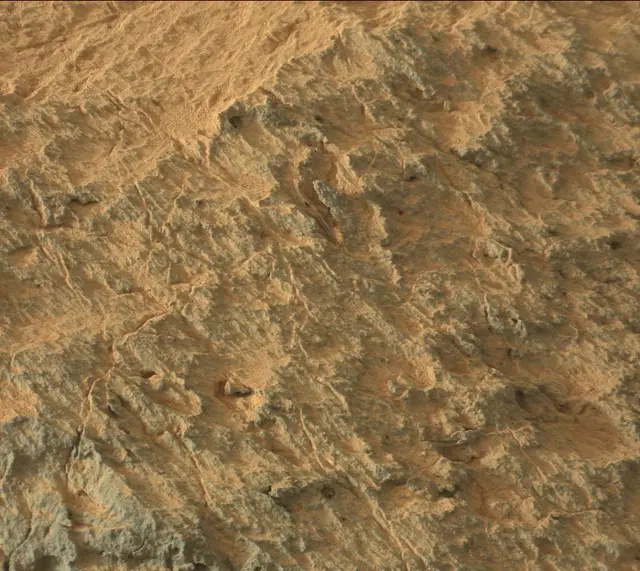 Sol 306: Mast Camera (Mastcam)