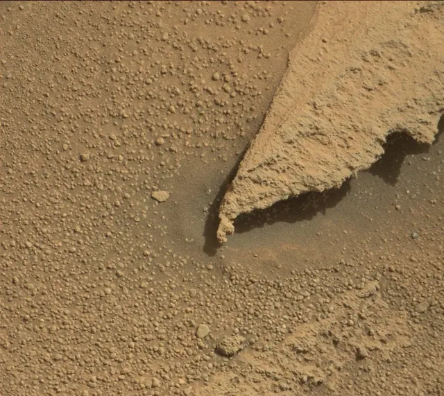 Sol 314: Mast Camera (Mastcam)