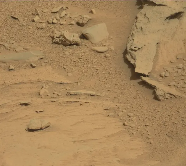 Sol 315: Mast Camera (Mastcam)