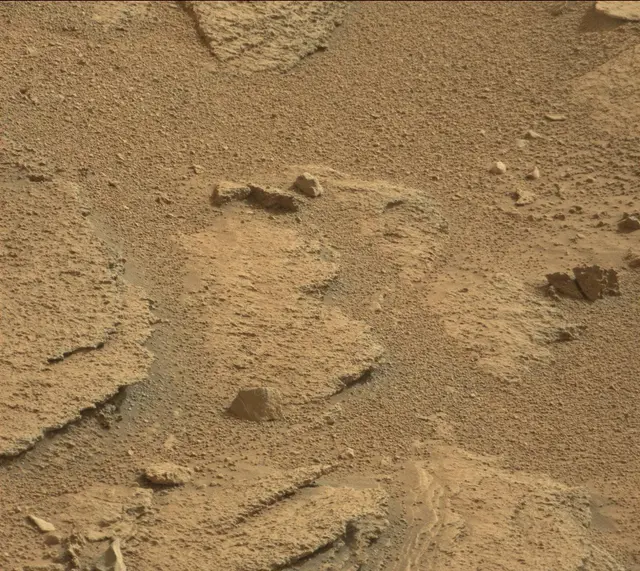 Sol 315: Mast Camera (Mastcam)