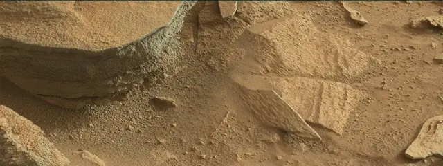 Sol 318: Mast Camera (Mastcam)