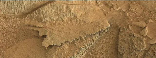 Sol 318: Mast Camera (Mastcam)
