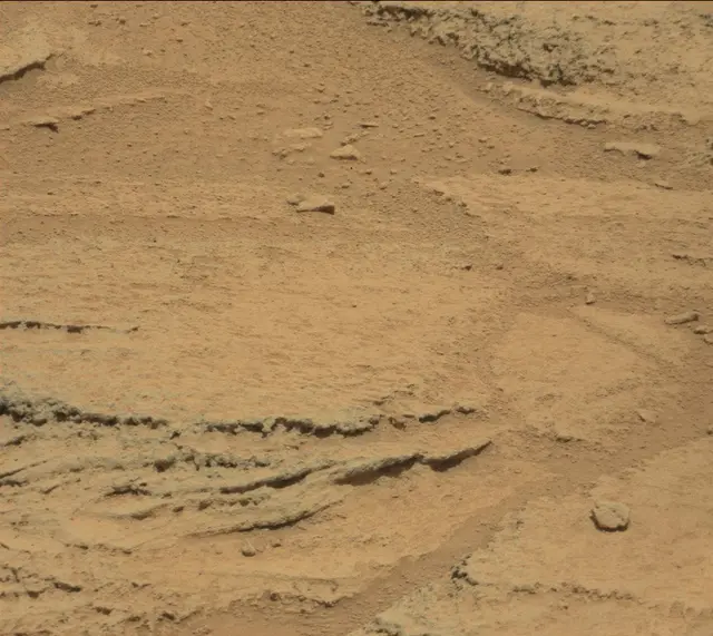 Sol 318: Mast Camera (Mastcam)