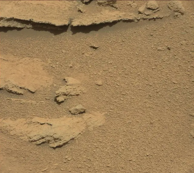 Sol 318: Mast Camera (Mastcam)