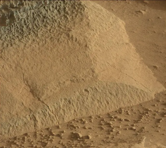 Sol 318: Mast Camera (Mastcam)