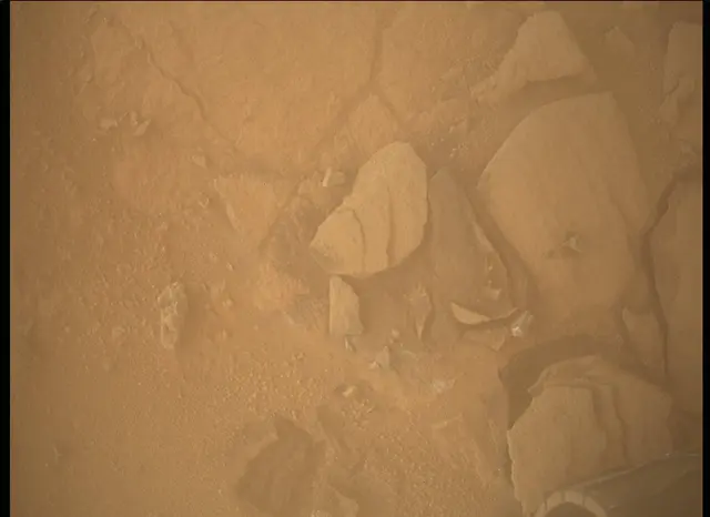 Sol 318: Mars Descent Imager (MARDI)