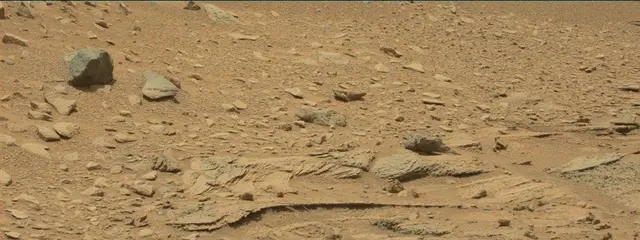 Sol 319: Mast Camera (Mastcam)