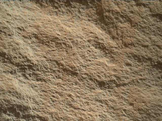 Sol 322: Mars Hand Lens Imager (MAHLI)
