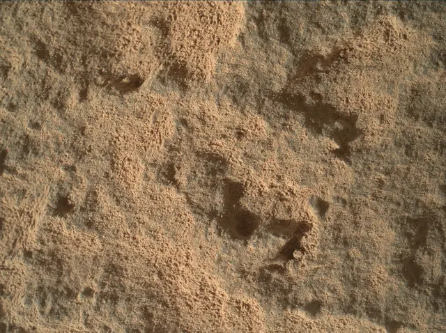 Sol 323: Mars Hand Lens Imager (MAHLI)