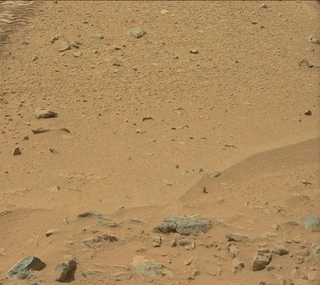 Sol 325: Mast Camera (Mastcam)