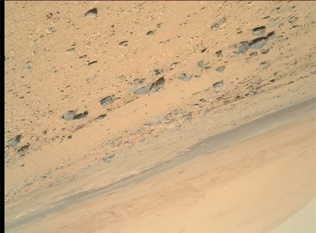 Sol 327: Mars Hand Lens Imager (MAHLI)