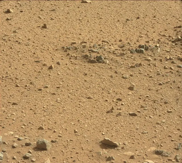 Sol 329: Mast Camera (Mastcam)