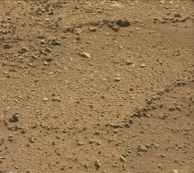 Sol 329: Mast Camera (Mastcam)