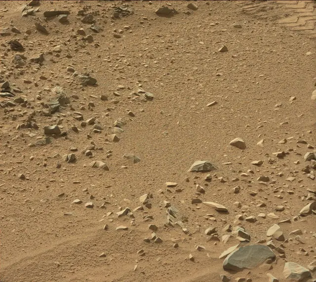 Sol 329: Mast Camera (Mastcam)