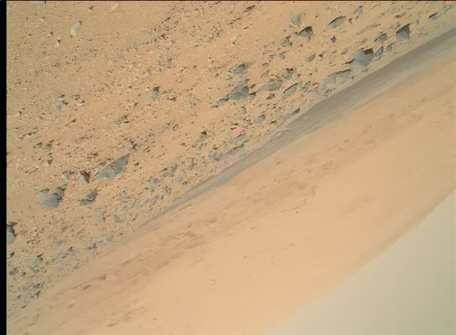Sol 329: Mars Hand Lens Imager (MAHLI)