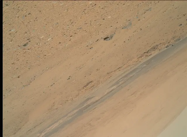 Sol 344: Mars Hand Lens Imager (MAHLI)