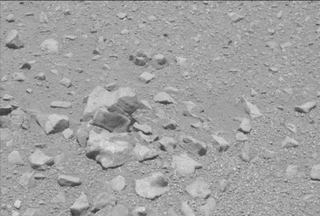 Sol 346: Mast Camera (Mastcam)