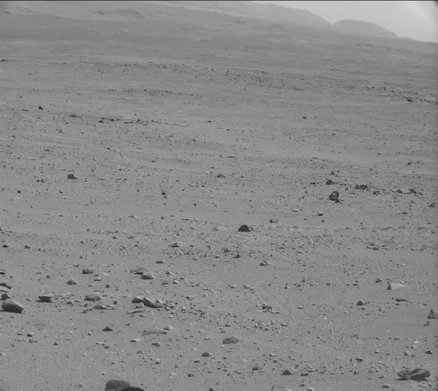Sol 347: Mast Camera (Mastcam)