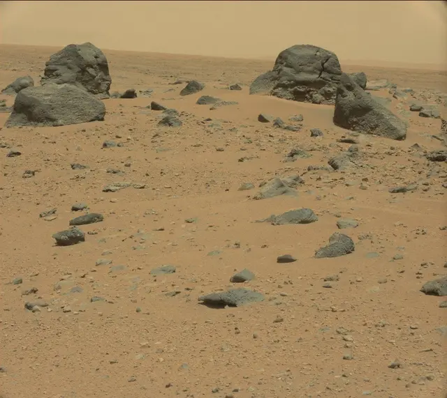 Sol 349: Mast Camera (Mastcam)