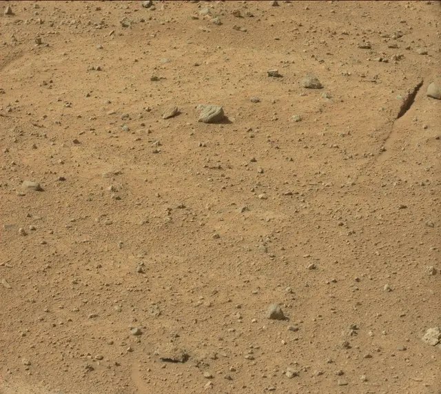 Sol 352: Mast Camera (Mastcam)