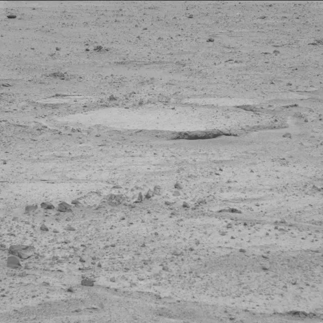 Sol 352: Mast Camera (Mastcam)