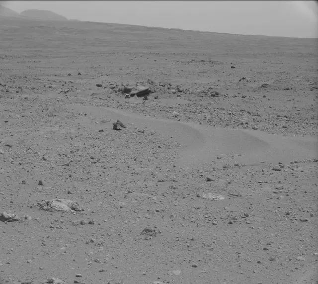 Sol 354: Mast Camera (Mastcam)