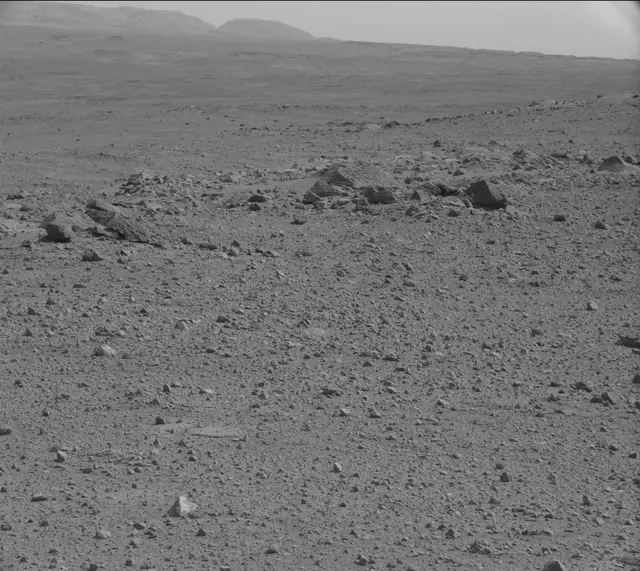 Sol 356: Mast Camera (Mastcam)