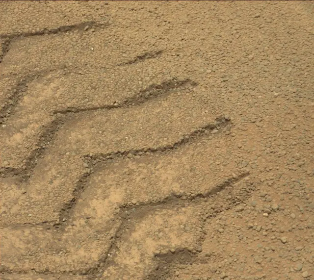 Sol 356: Mast Camera (Mastcam)
