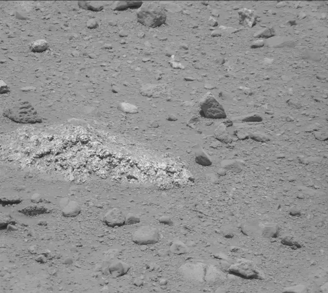 Sol 358: Mast Camera (Mastcam)