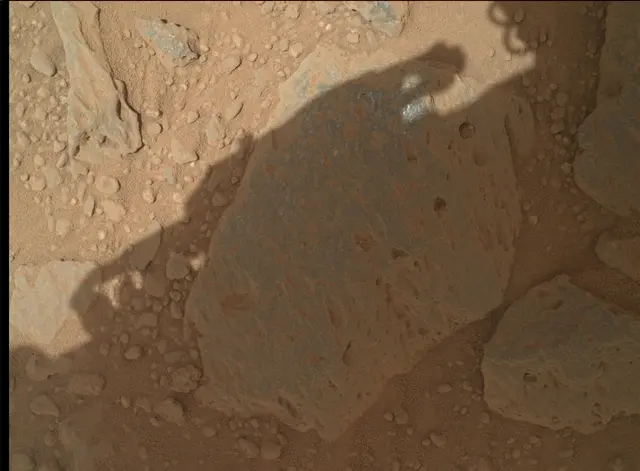 Sol 360: Mars Hand Lens Imager (MAHLI)