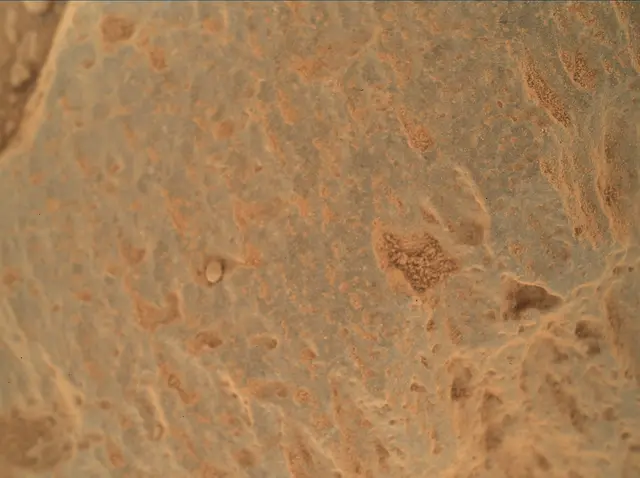 Sol 360: Mars Hand Lens Imager (MAHLI)