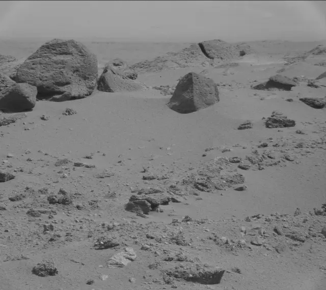 Sol 365: Mast Camera (Mastcam)