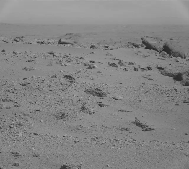 Sol 365: Mast Camera (Mastcam)