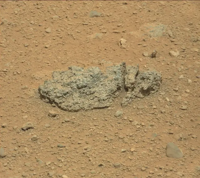 Sol 365: Mast Camera (Mastcam)