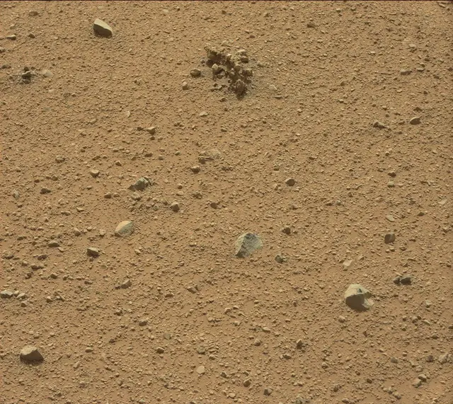 Sol 369: Mast Camera (Mastcam)