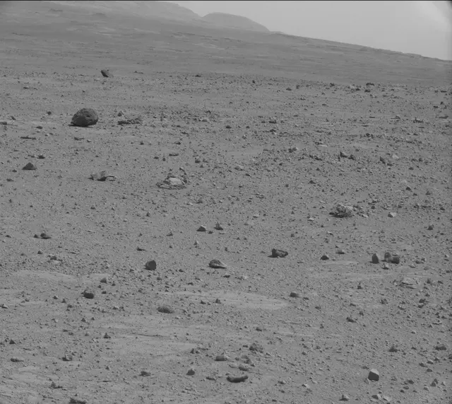 Sol 371: Mast Camera (Mastcam)
