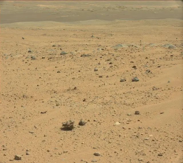 Sol 372: Mast Camera (Mastcam)