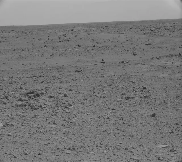 Sol 372: Mast Camera (Mastcam)