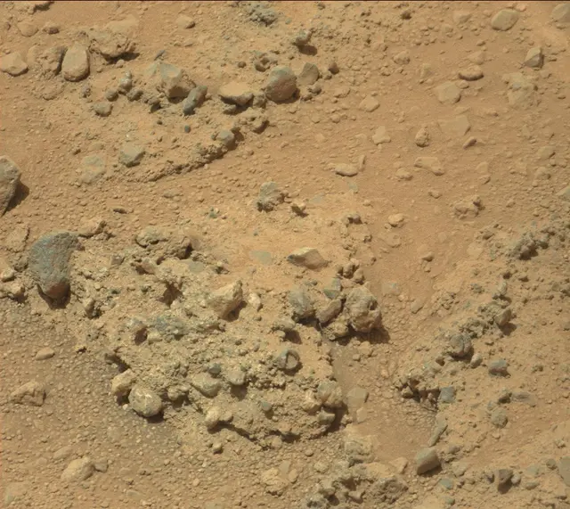 Sol 373: Mast Camera (Mastcam)