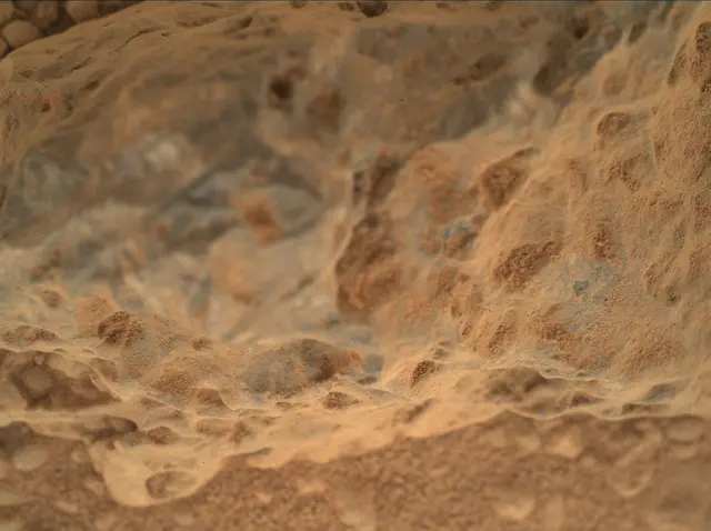 Sol 373: Mars Hand Lens Imager (MAHLI)