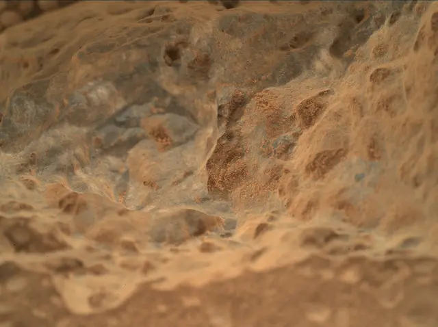 Sol 373: Mars Hand Lens Imager (MAHLI)