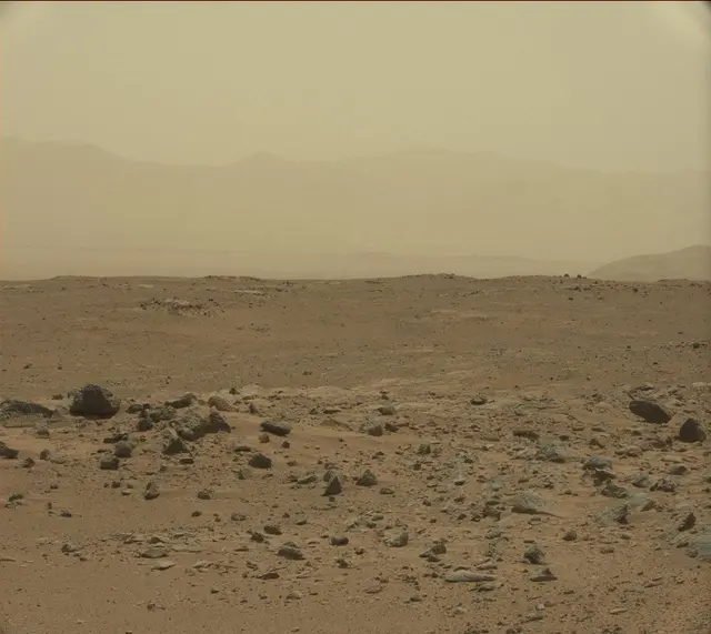 Sol 375: Mast Camera (Mastcam)