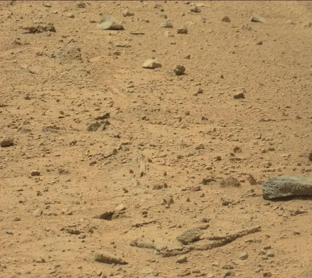 Sol 377: Mast Camera (Mastcam)