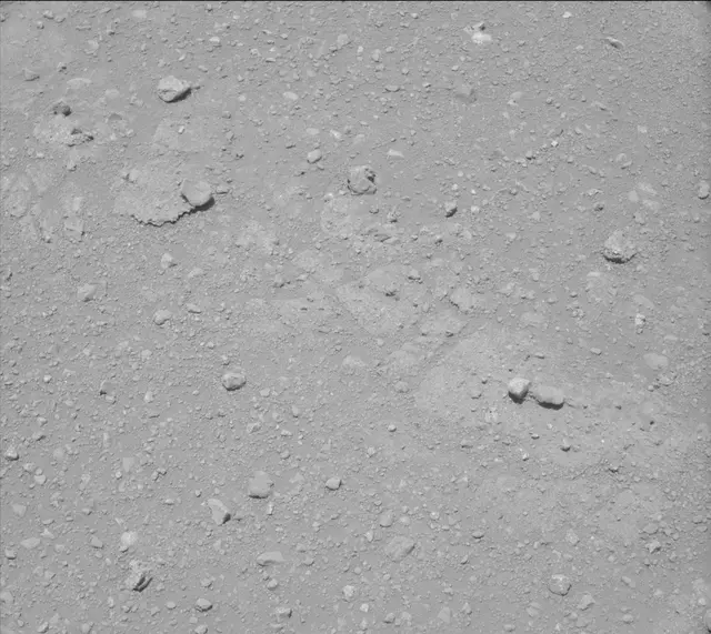 Sol 379: Mast Camera (Mastcam)