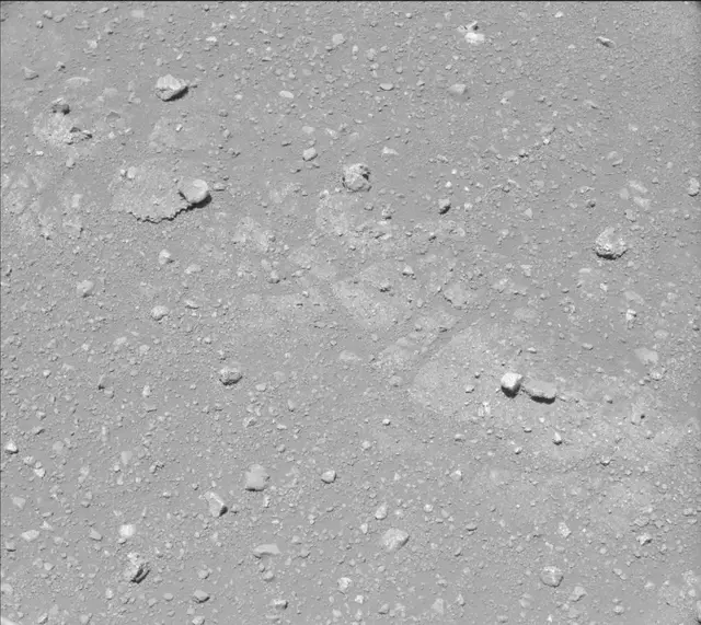 Sol 379: Mast Camera (Mastcam)