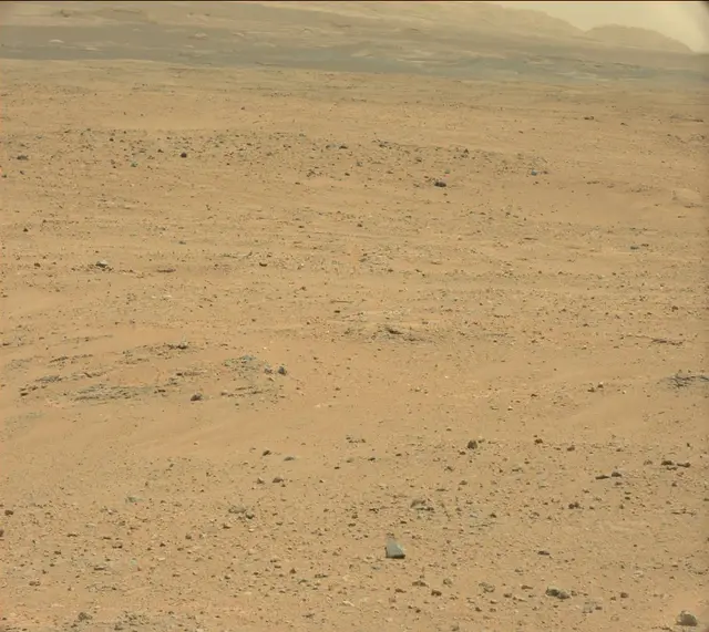 Sol 379: Mast Camera (Mastcam)