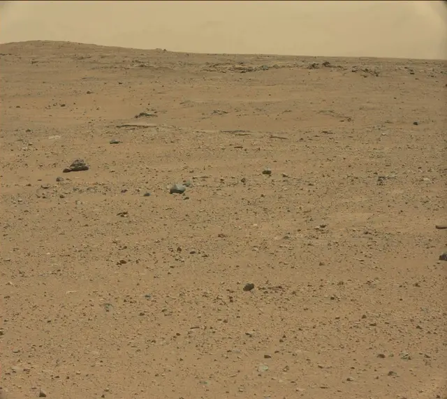 Sol 379: Mast Camera (Mastcam)